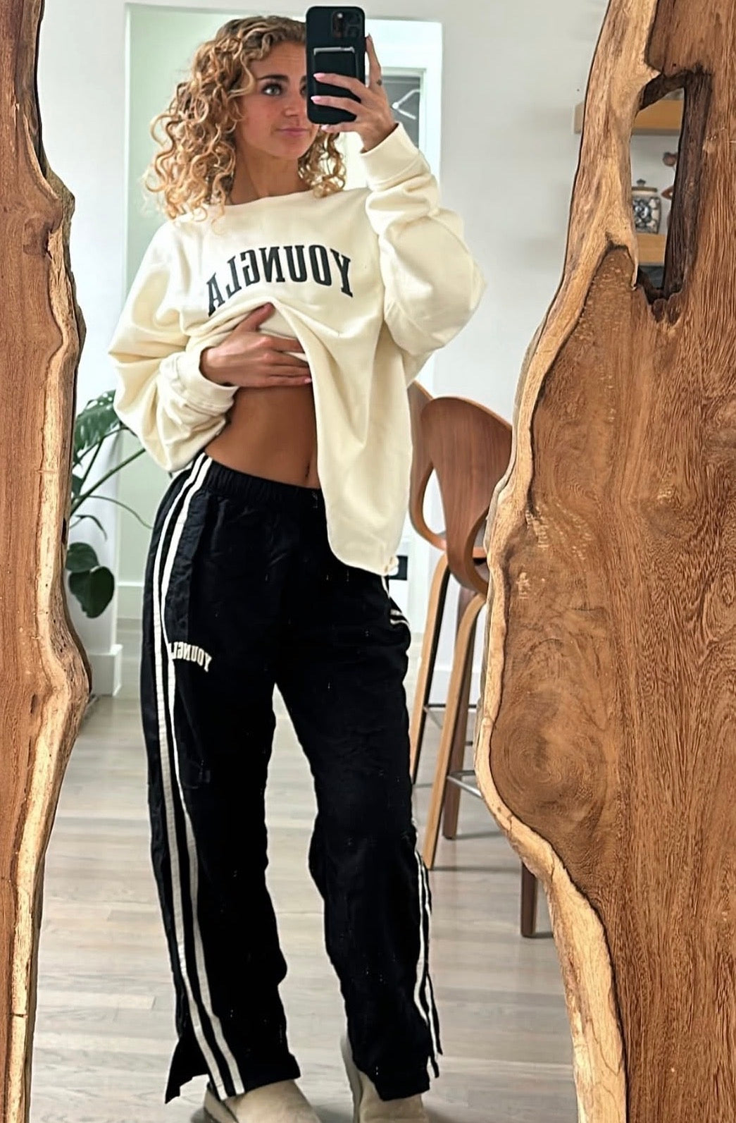 Jogger tela rompevientos nylon YoungLa