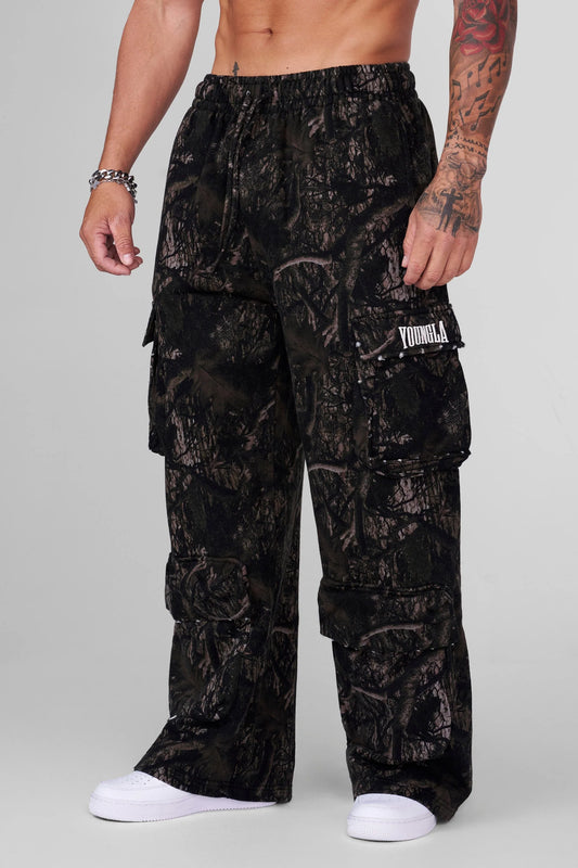 2033 - Heritage Cargo Sweats Dark Tree Camo YoungLa