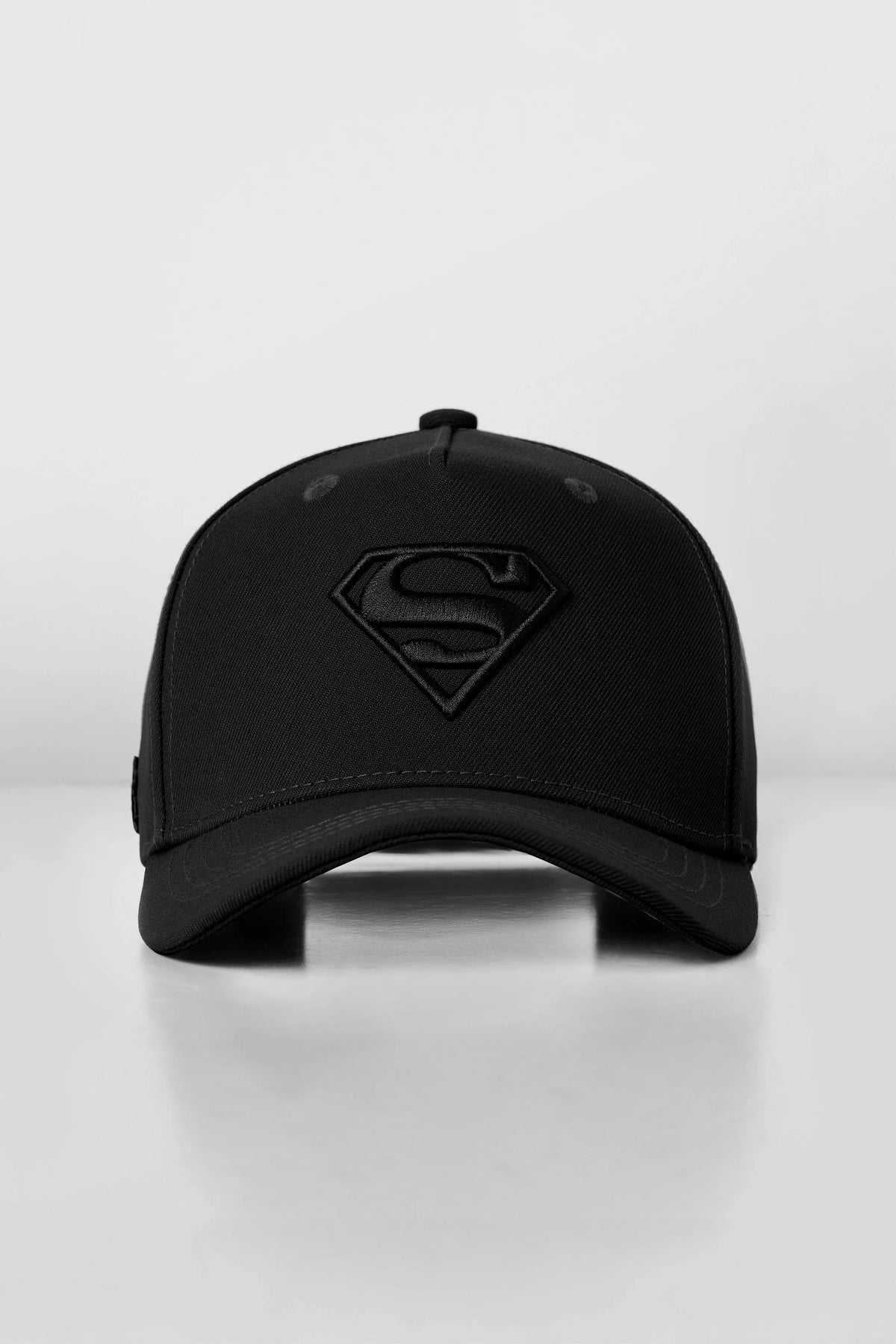 9092 - Superman Shield Hats Black