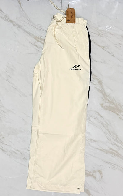 jogger white