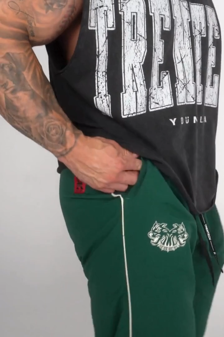 3044 - Tren Twins Badass Cut Offs color ROJO